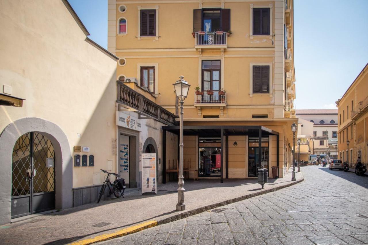 Suite Villa Comunale Sorrent Exterior foto